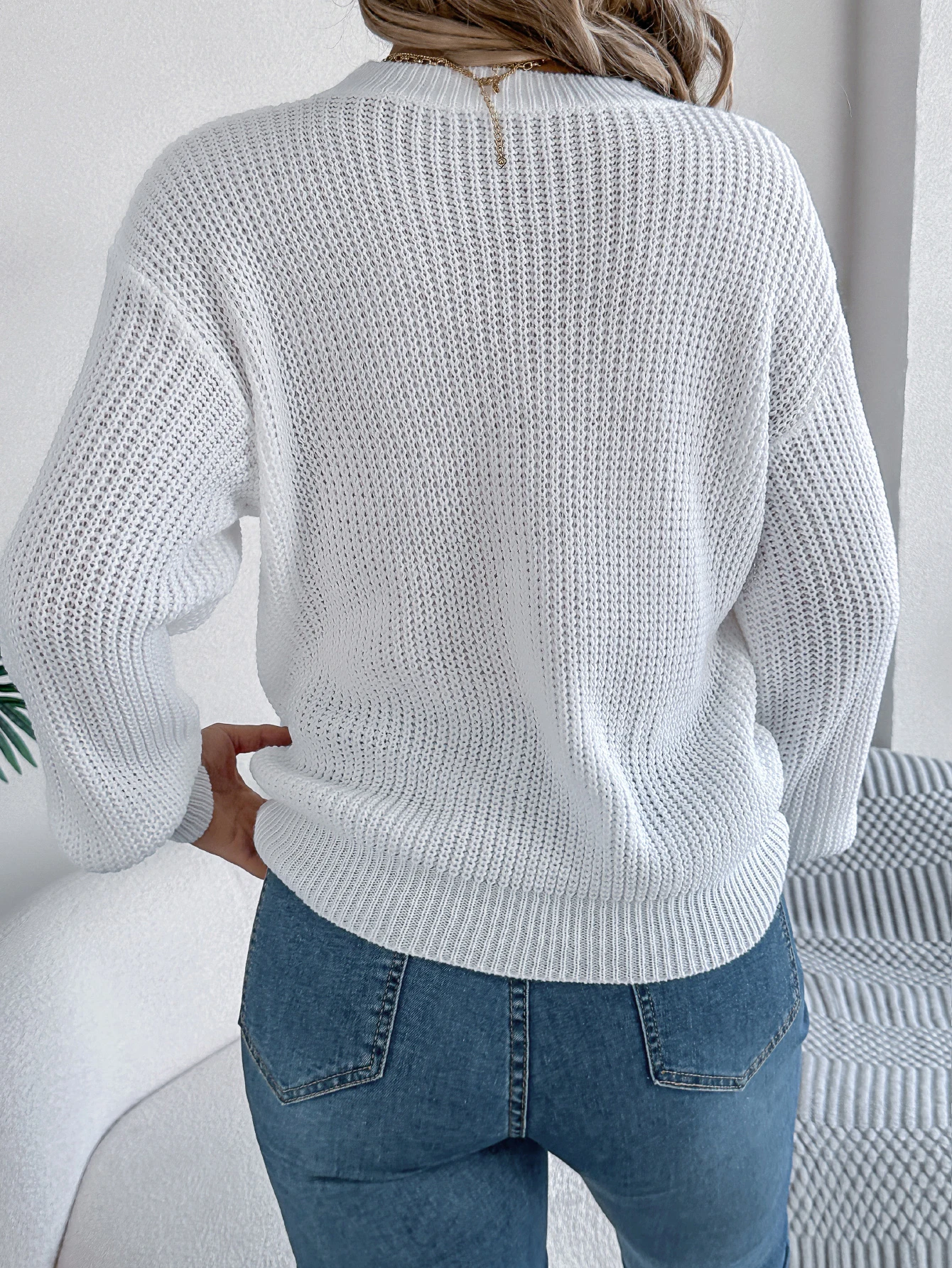 Women Knitted Sweater Heart Pattern Round Neck Long Sleeve