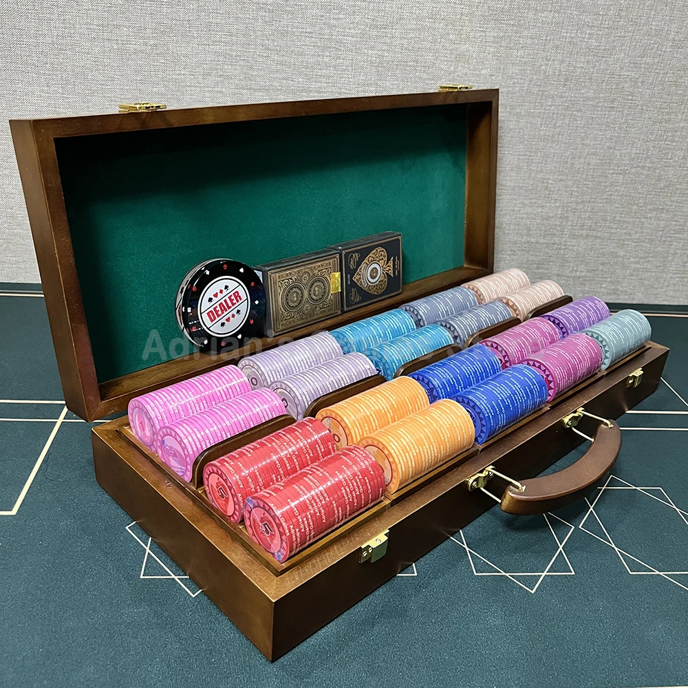 

500PCS Ancient Egypt 43MM Ceramic Poker Chips Set With Wooden Suitcase