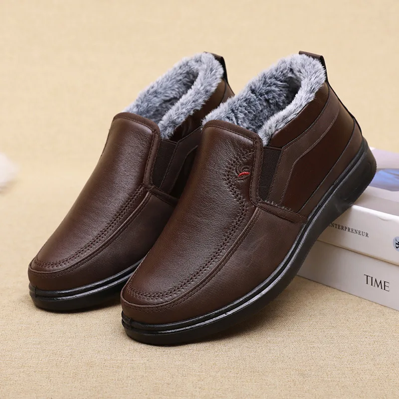 Winter Thicken Plush Cotton Shoes Men Lightweight PU Leather Short Boots Waterproof Outdoor Male Casual Boots Dad Furry Footwear