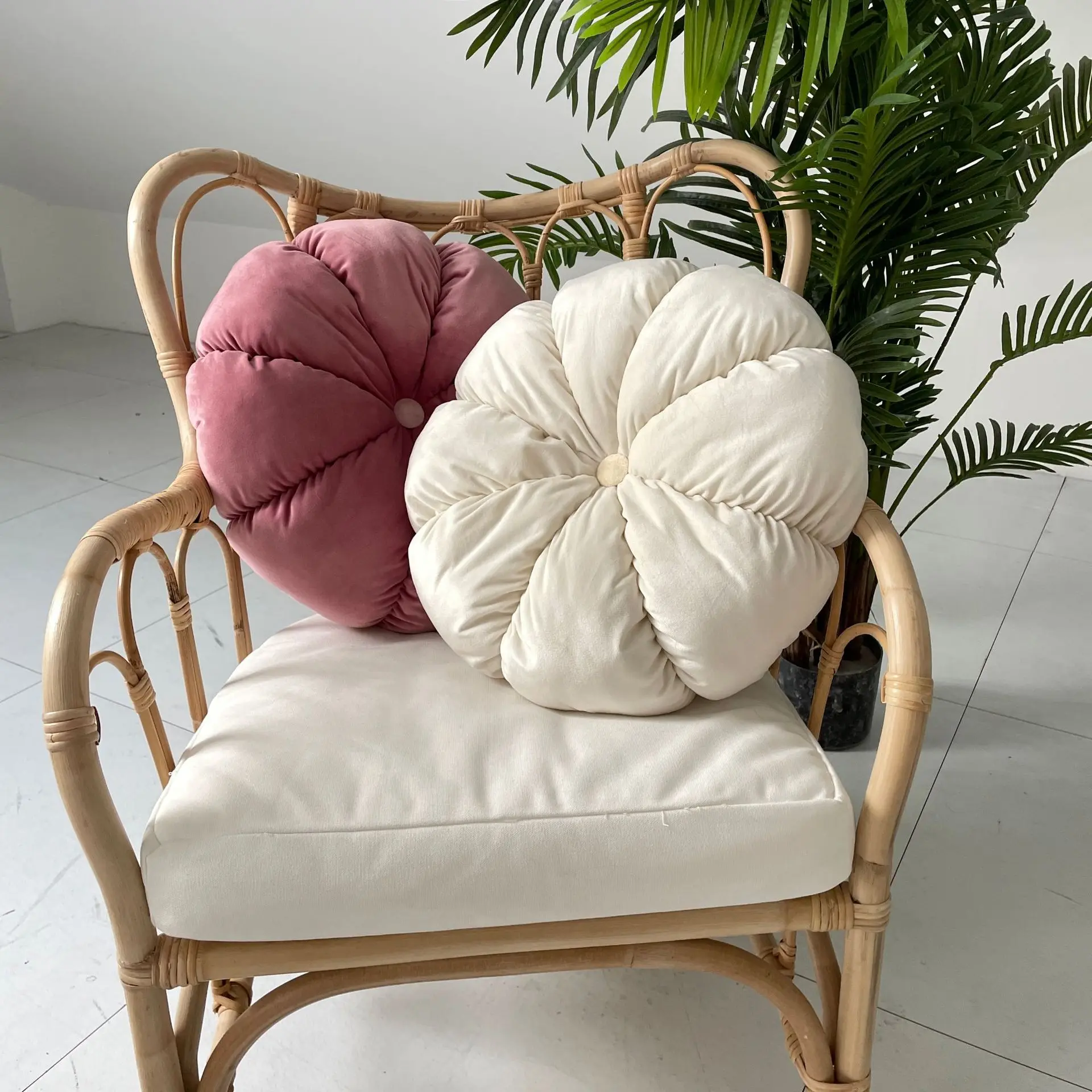 

Plush Round Velvet Seat Cushion Nordic Ball Shaped Stuffed Soft Pillow for Sofa Home Decor Pumpkin Handmade Office Chair Cushion