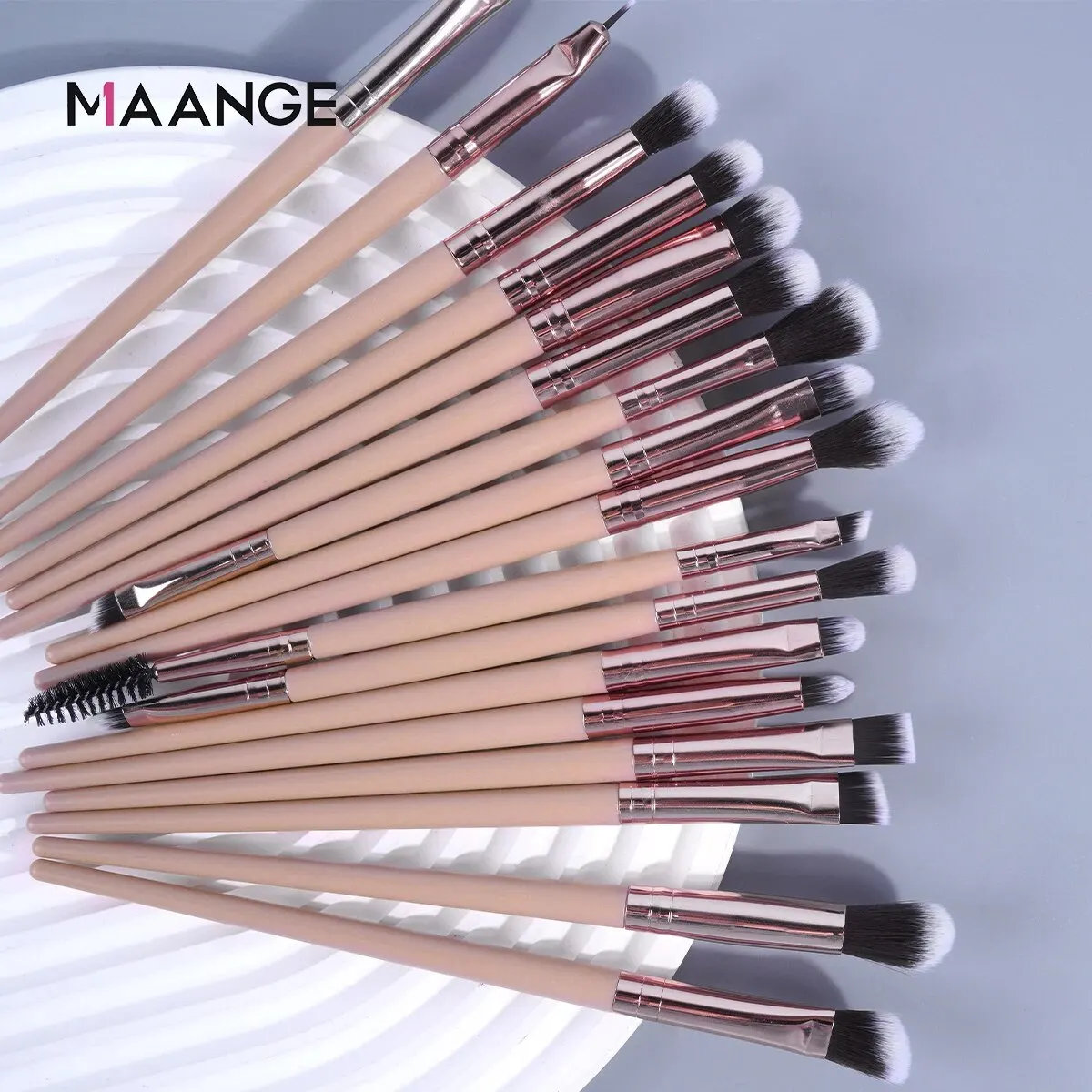 20-Piece Makeup Brushes Set 2