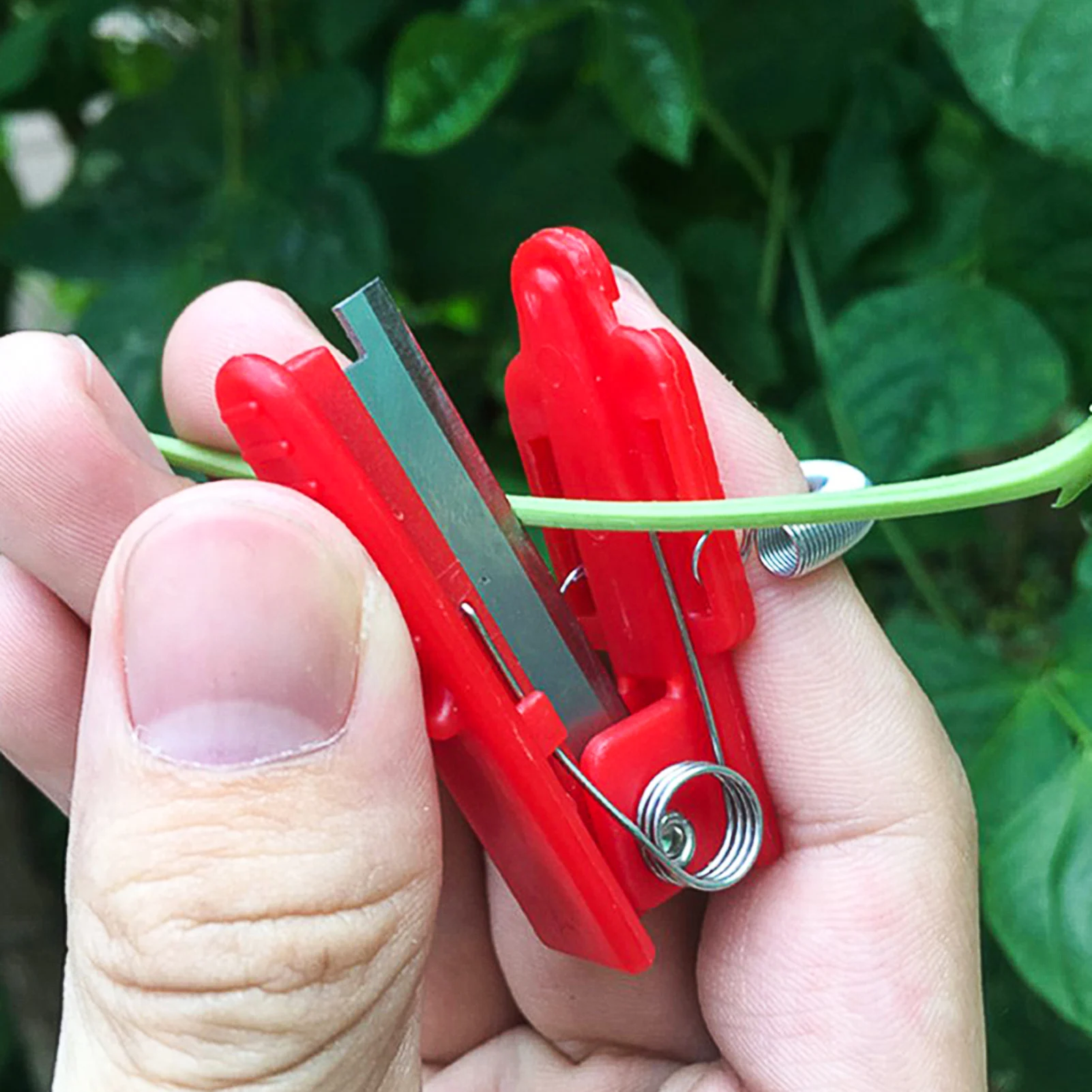 2pcs Vegetable Thumb Knifes Vegetable Fruit Gardening Harvesting Tool And Fruit Picker For Plant Trimming