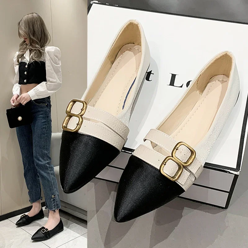 

Pointed Single Shoes Women's Spring 2024 New Soft Leather French Retro Flat Heel Low Top Small Leather Shoes