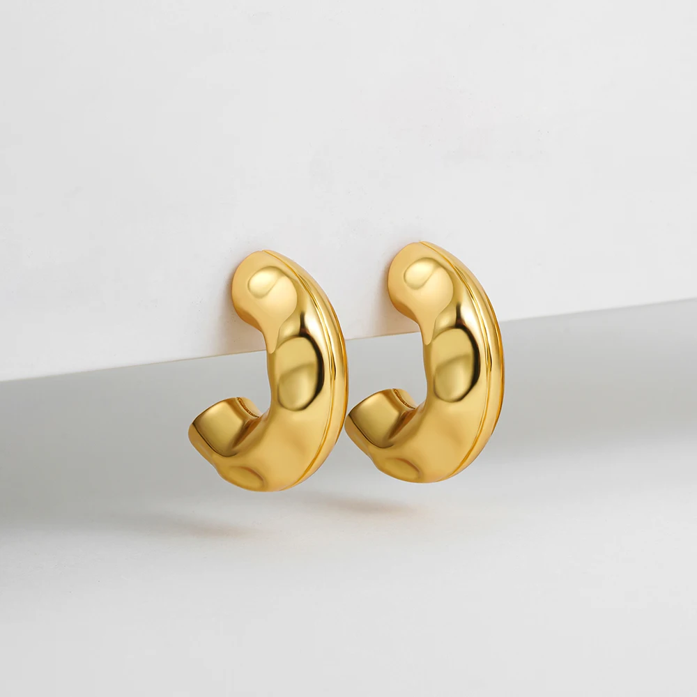 PVD Stainless Steel Chunky Round Tube C-Shaped Hoop Earrings Lava Textured Two-tone 18K Gold Plated Ear Huggie Statement Jewelry