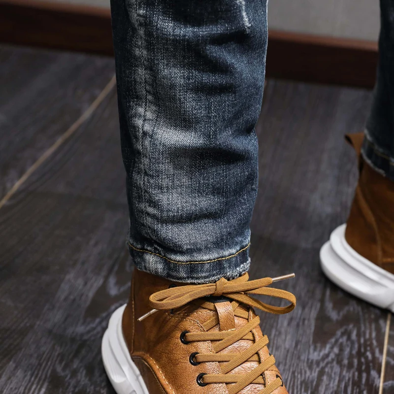 Рисунок 6 - Джинсы мужские Стрейчевые в стиле ретро