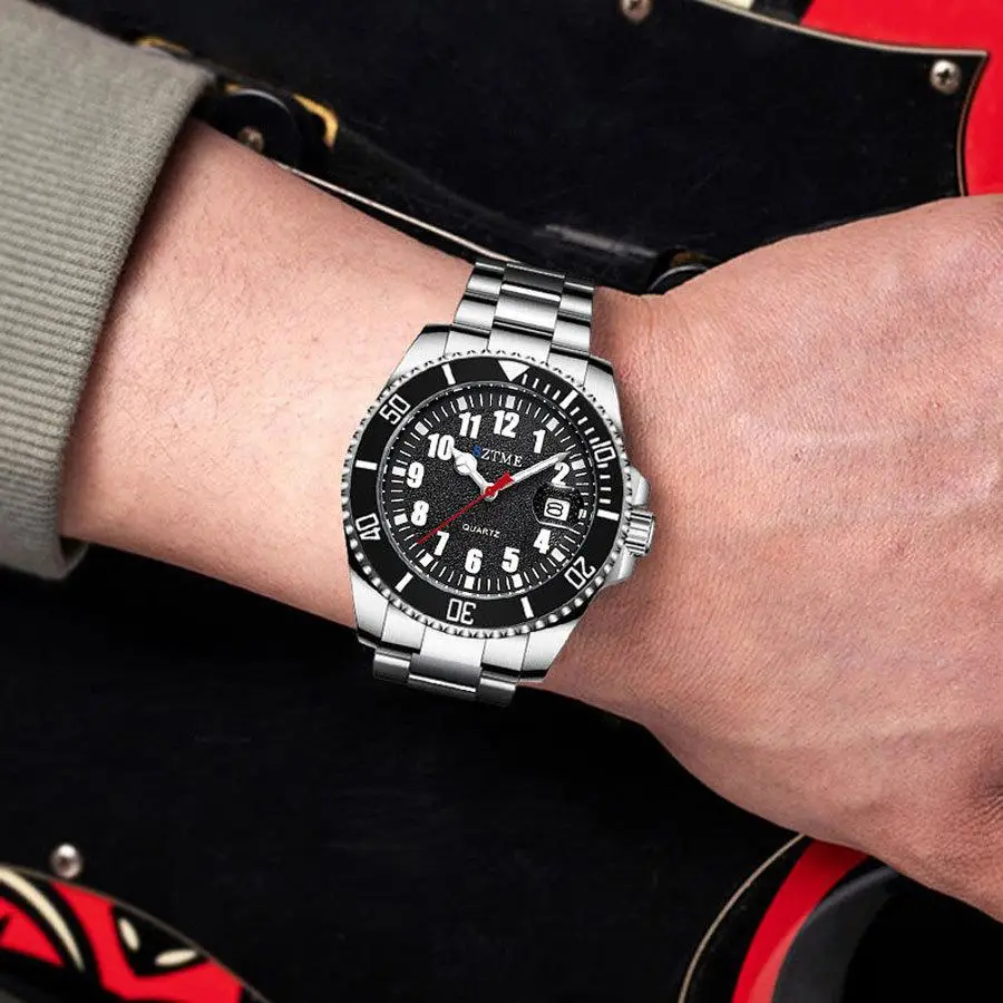 New burst men's fashion steel belt watch luminous pointer function with calendar quartz watch 4