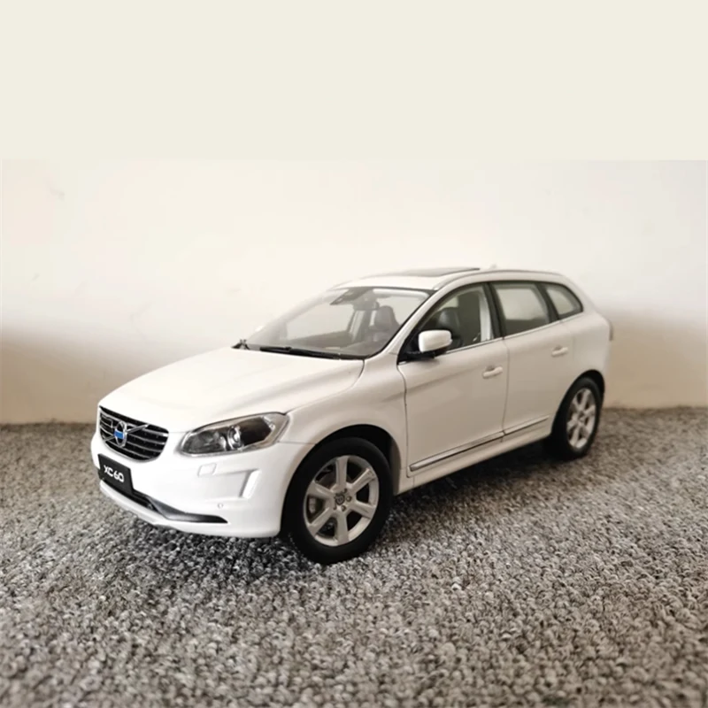 1:18 2015 Volvos XC60 SUV Alloy Car Model Diecasts Metal