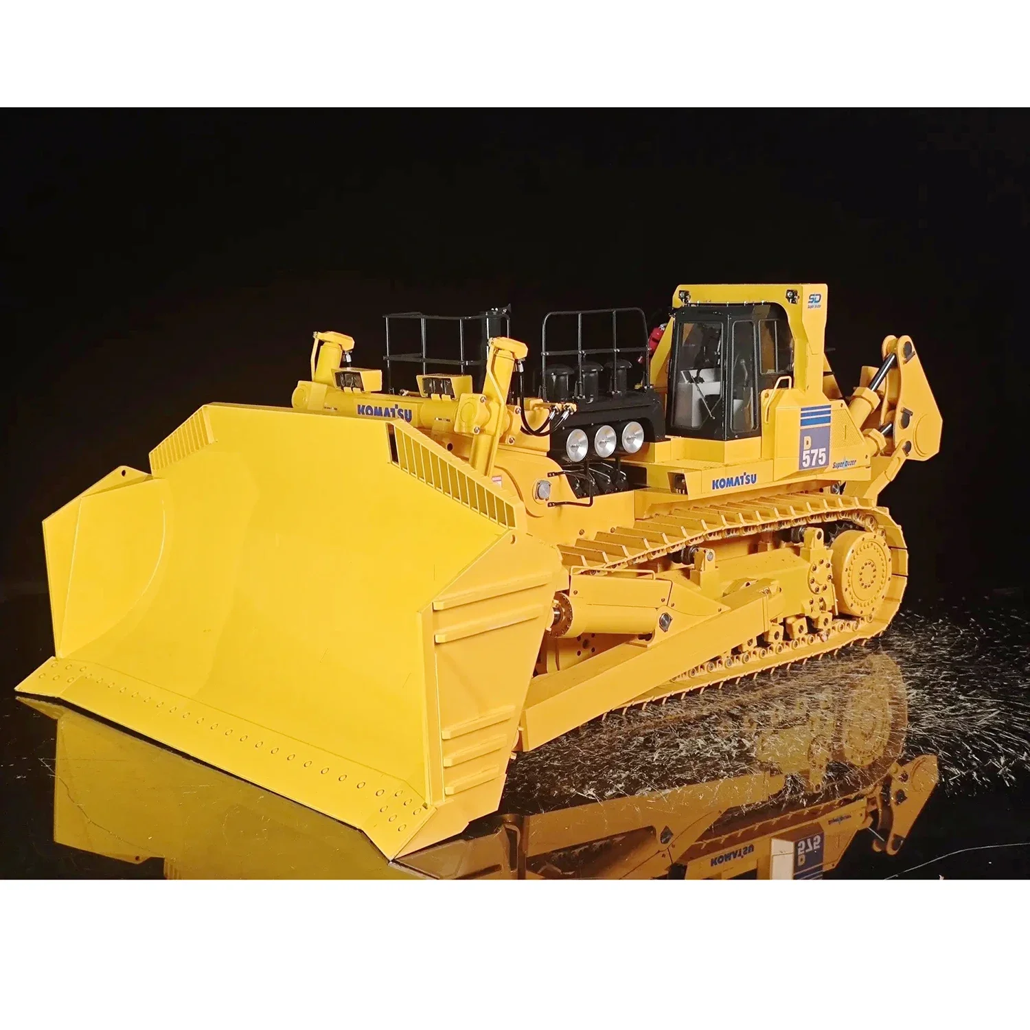 RC Bulldozer 1/14 JDM 575 RC Bulldozer Metal Model Heavy Engineering Vehicle PL18 LITE Radio Control with Light and Sound RC Car 2