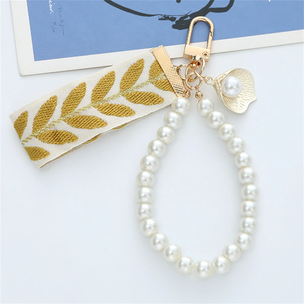 1 Llavero De Coche Grande De Perlas De Imitación Con Cadena Beige Y Un Colgante Minimalista