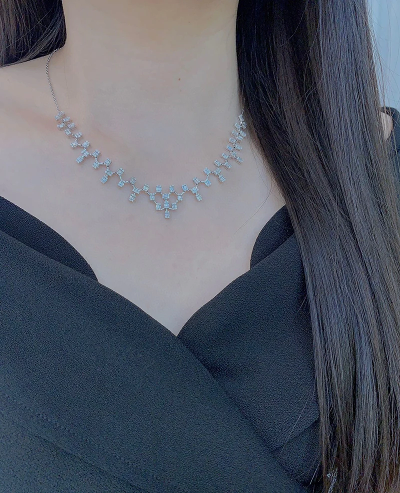 Рисунок 4 - Ожерелье KUGG из белого золота