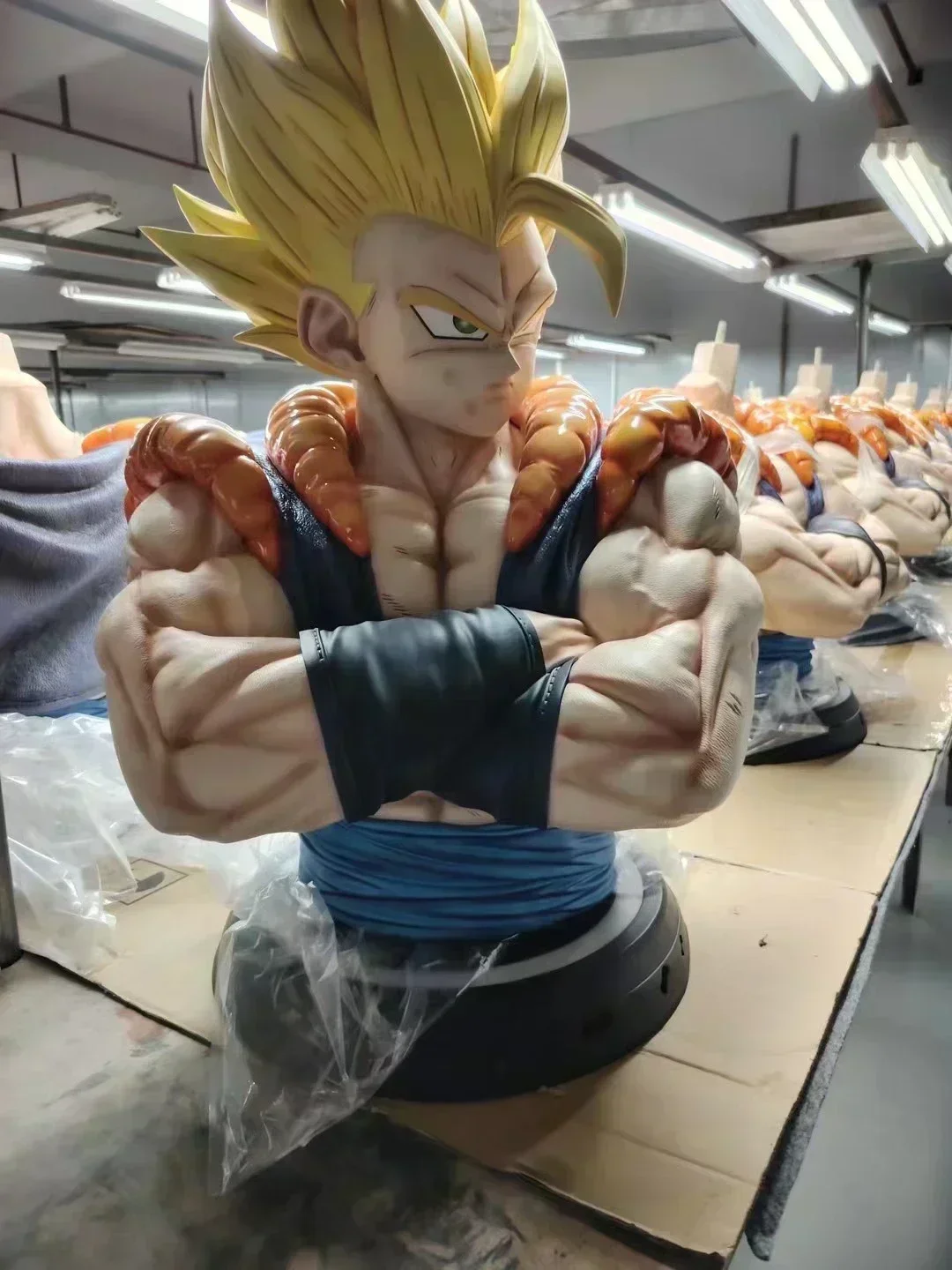 在庫ドラゴンボール 1:1 ゴジータベジットバスト像飾り樹脂素材