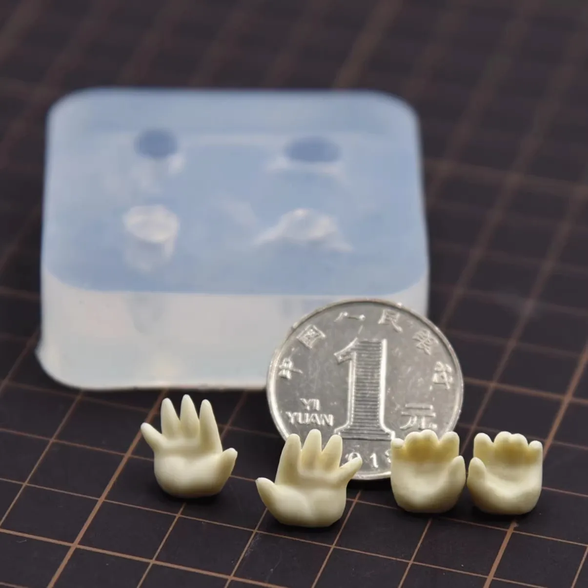Mini Cute Pottery Clay Plam Silicone Mold Ultra Light Clay Mini Hand DIY Mold silicone mold