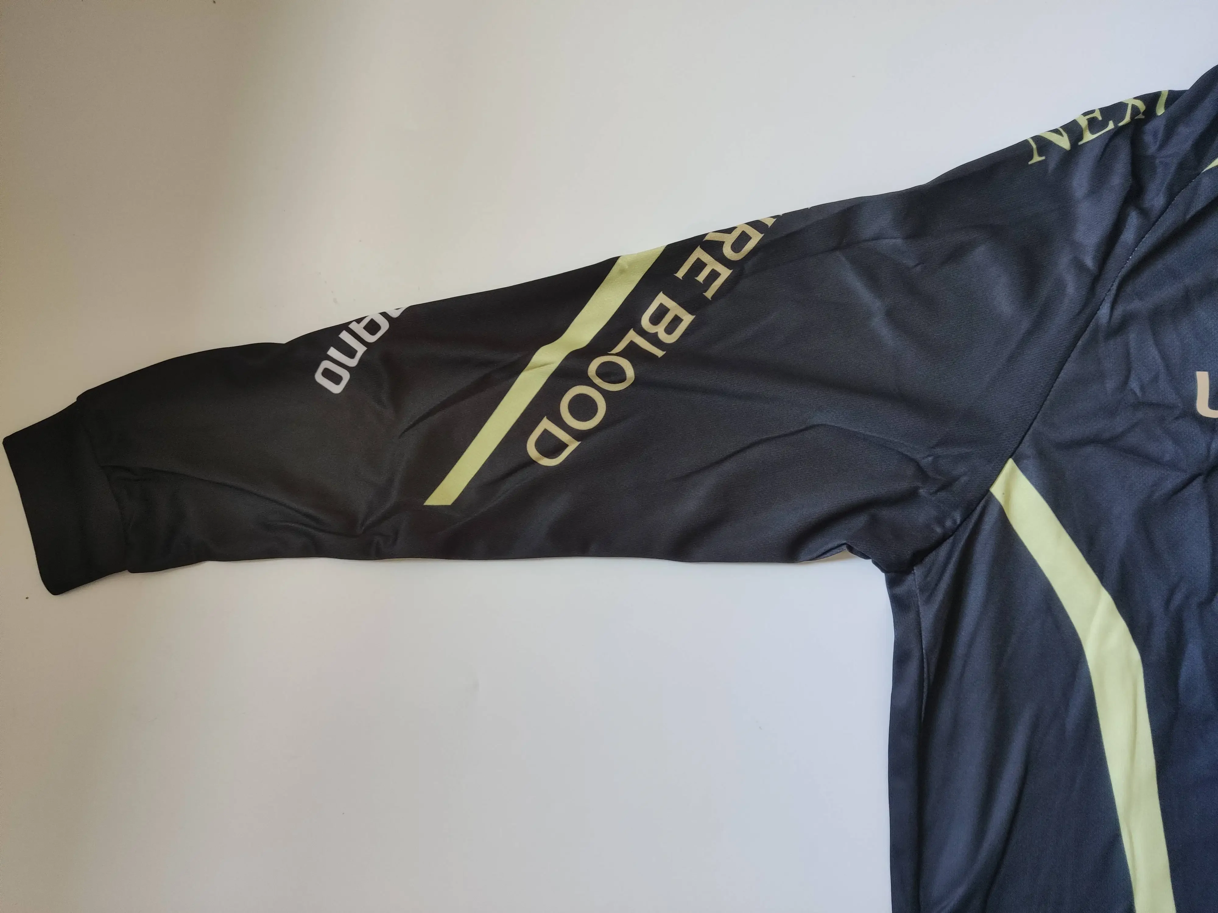 Description Picture 4 of itemNew Fishing Jersey Shirt Tops Long-Sleeve Anti-UV Breathable quick drying Hiking Cycling Jacket