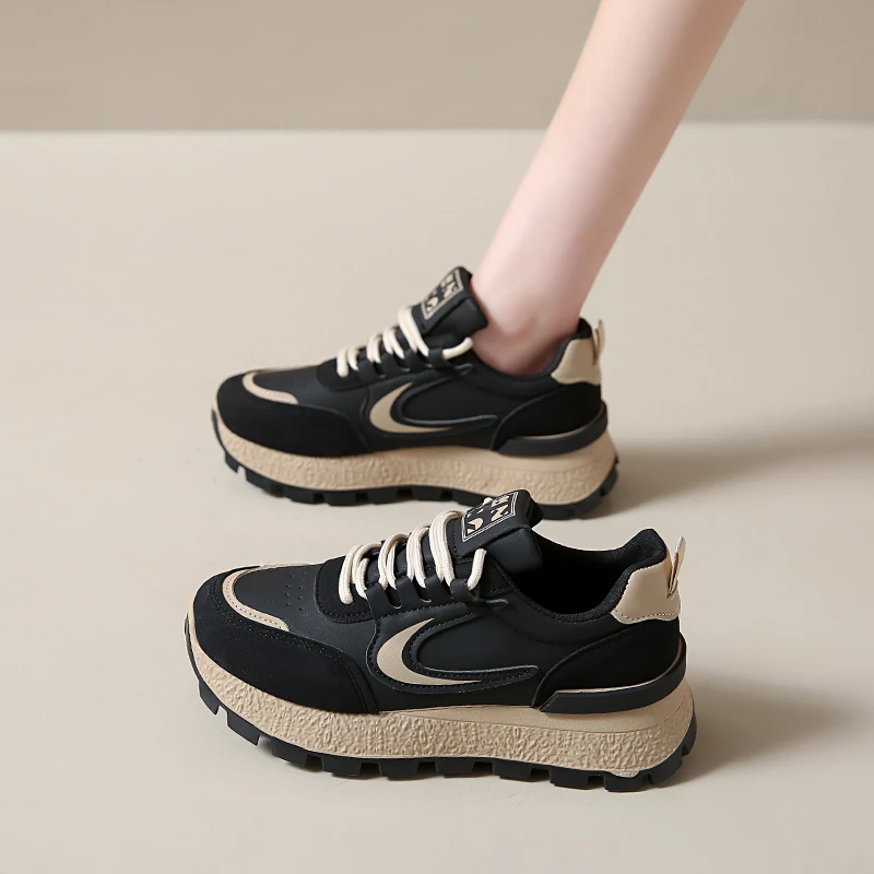 Fashionable and casual thick sole 2025 new hot selling versatile running shoes for women's fashion, increasing height