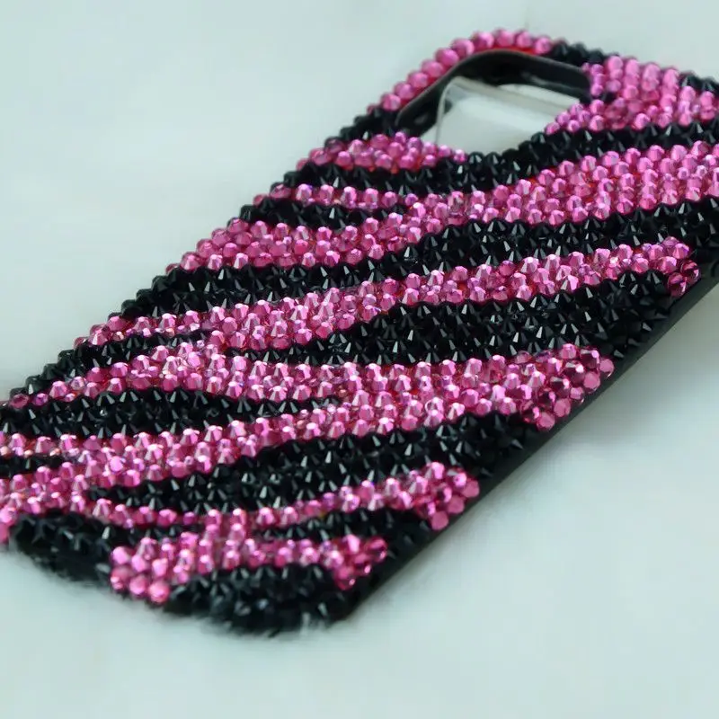 Luxury Rhinestone Black and White Zebra Pattern Phone Case Protective Cover for iPhone 15 Pro Max 14 Plus 13 12 11 Xsmax Xr