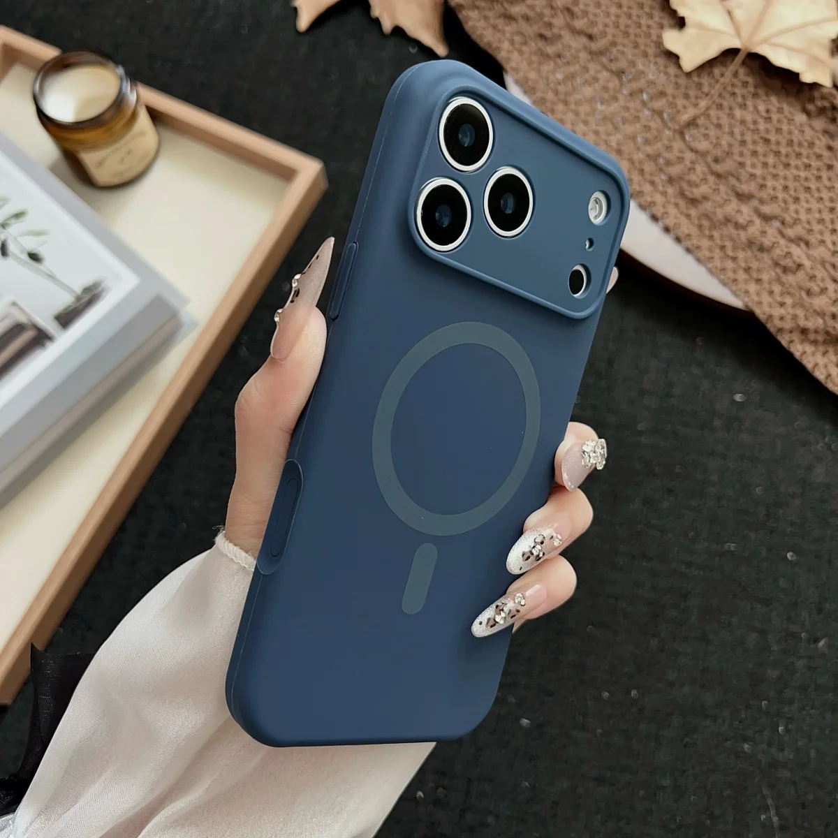 Luxury Liquid Silicone Magnetic Phone Case with MagSafe Compatibility and Wireless Charging Capability