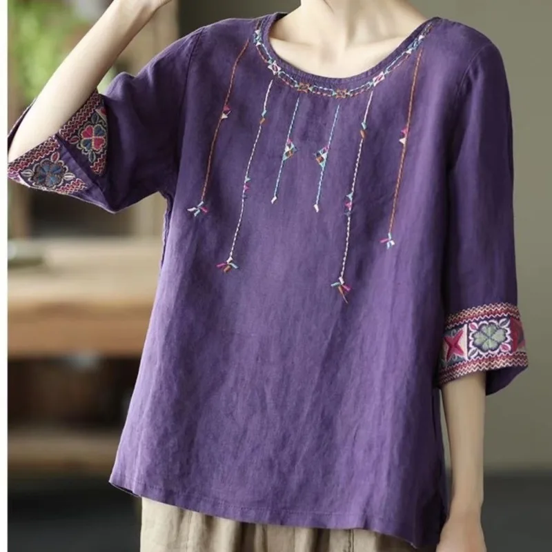 

Retro Summer Ethnic Style Embroidered Round Neck Women's Cotton and Hemp Temperament Pullover Middle Sleeve Loose T-shirt Tops