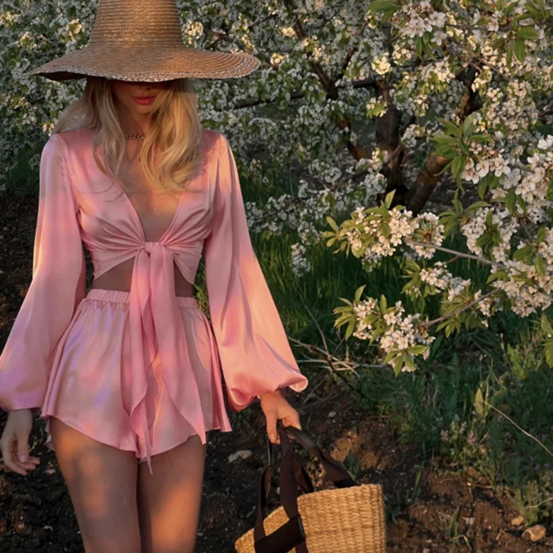 In Stock Style Very Cozy Soft Solid Baby Pink Lantern Sleeves 2 pcs V-neck Top And Bottom Sexy Navel-Baring Strap Temper