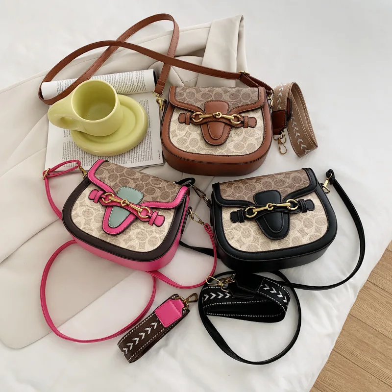 Luxury Versatile Women's Chain Bag Handbags 2024 Hot Sale Retro Designer Crossbody Shoulder Purses Small Square Bag Women Clutch
