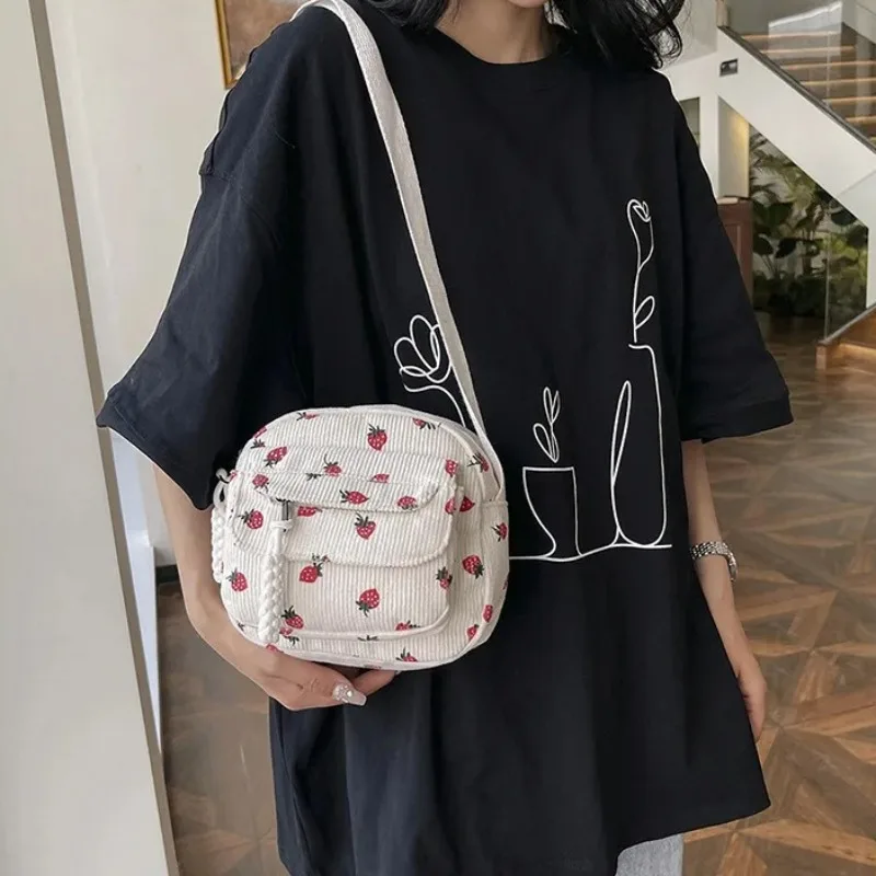 Cute Strawberry Shoulder Bag Casual Zipper Crossbody Bag Tote Handbag for Women Girls Korean Harajuku Messenger Students Bag
