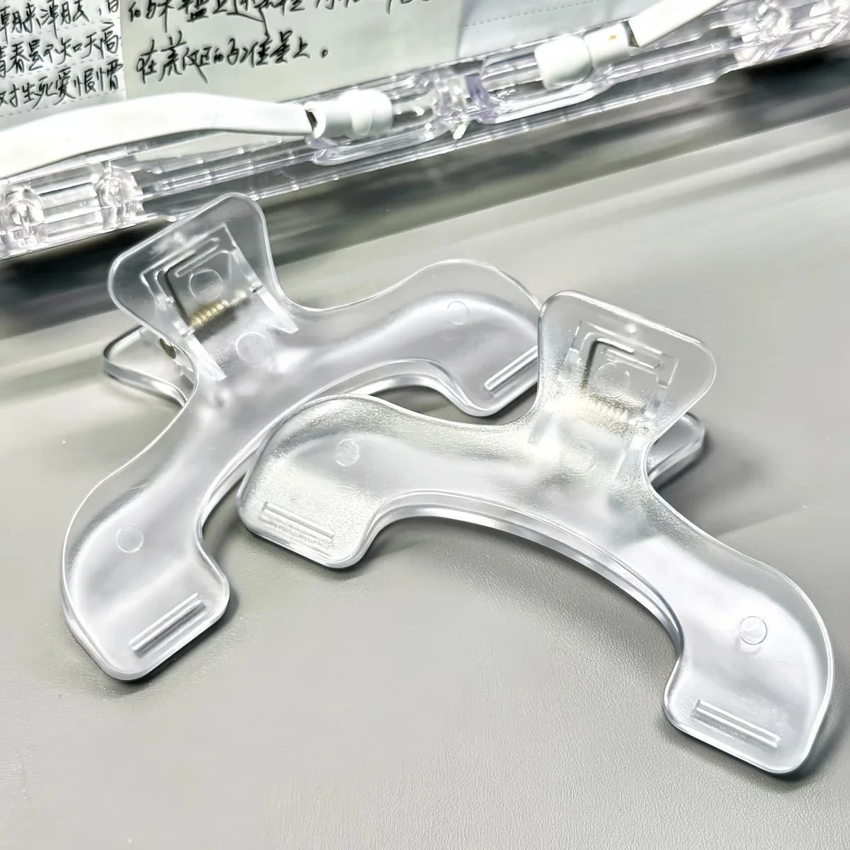 Kawaii Transparent Frosted Book Page Holder and Desk Accessory Clip
