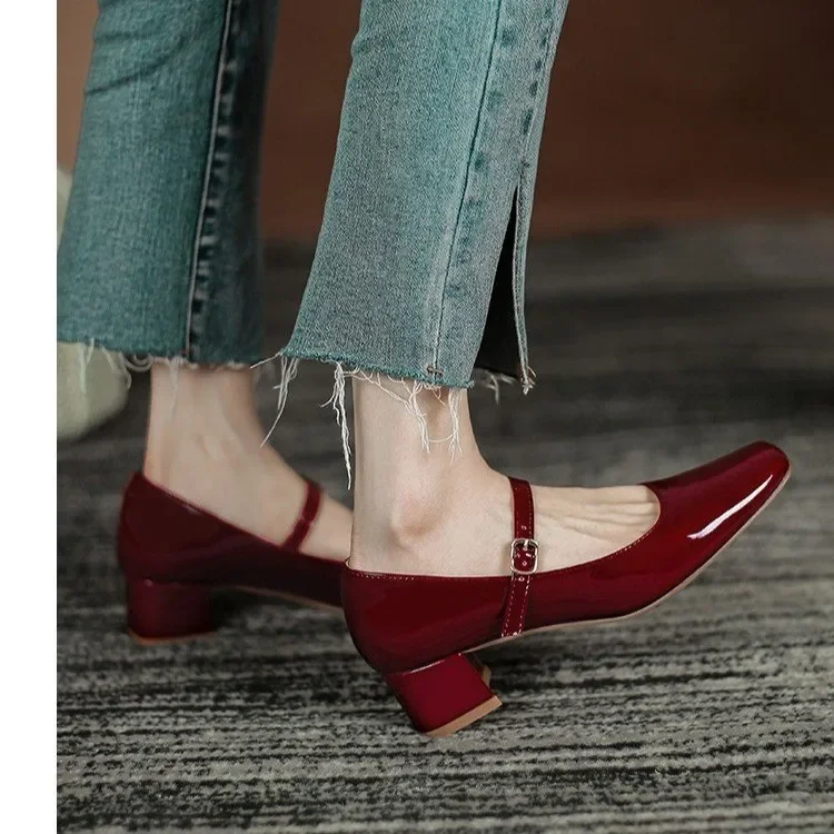 Spring Autumn Women Buckle Mary Janes Shoes Patent Leather Dress Shoes High Heels Pumps Retro Ladies Shoe Black Red 2