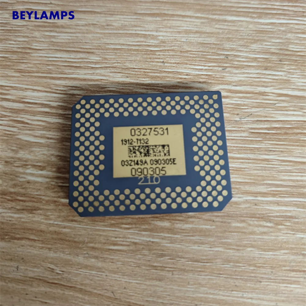 

New Original Projector DMD Chip 1912-7037 1912-7032 1912-7137 1912-7132 210 DMD For PGWU-61B Projectors