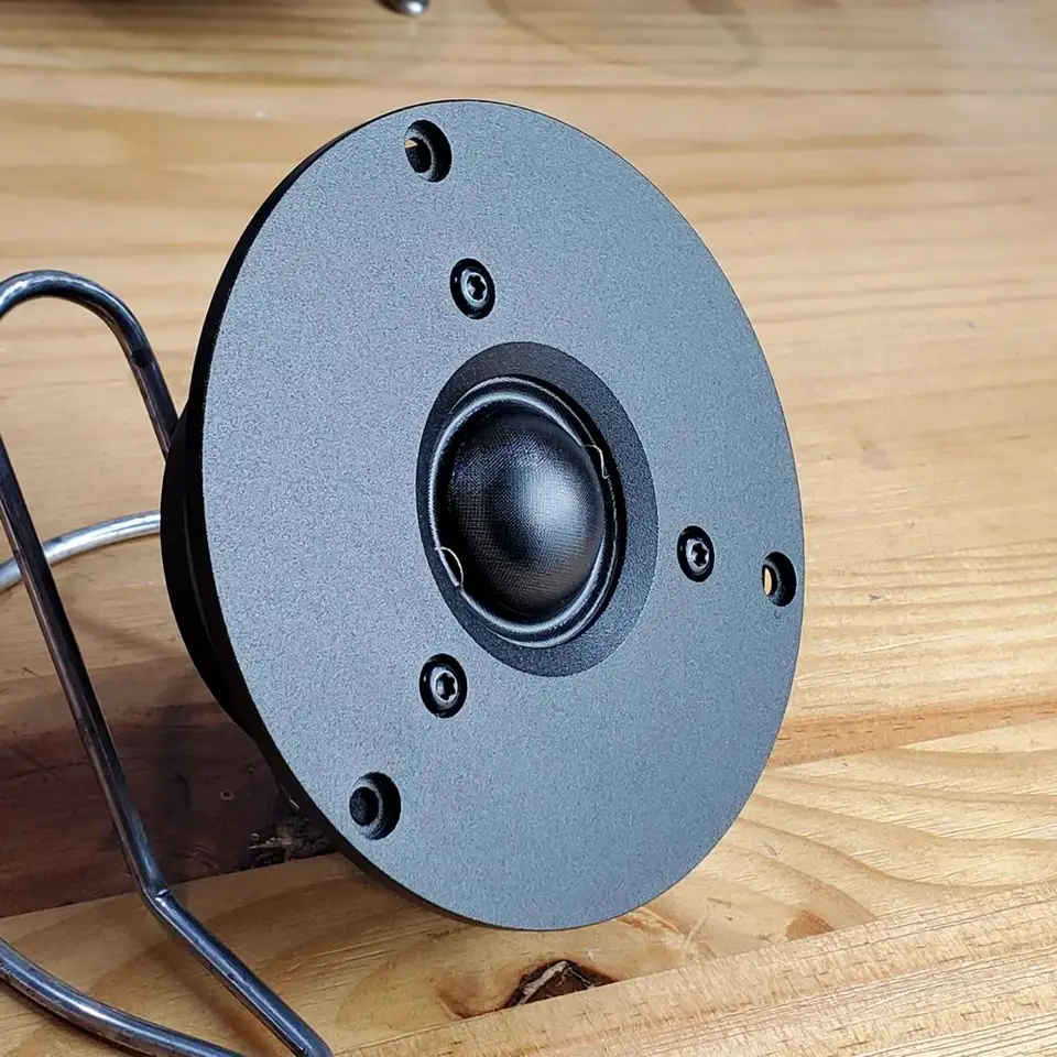 Paire de tweeter MeloDavid D28S remplace l'ancien dynaudio