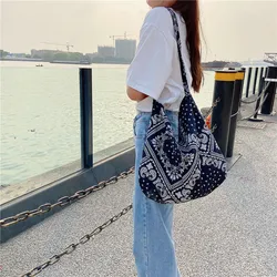 Borsa a tracolla di grande capacità in tela di stile etnico da donna di moda borsa da viaggio per il tempo libero retrò