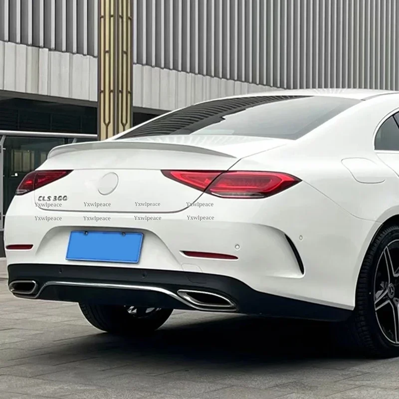 【純正品】メルセデスベンツトランクスポイラCLS53AMG CLS220 450 純正品】メルセデスベンツトランクスポイラCLS53AMG CLS220 450