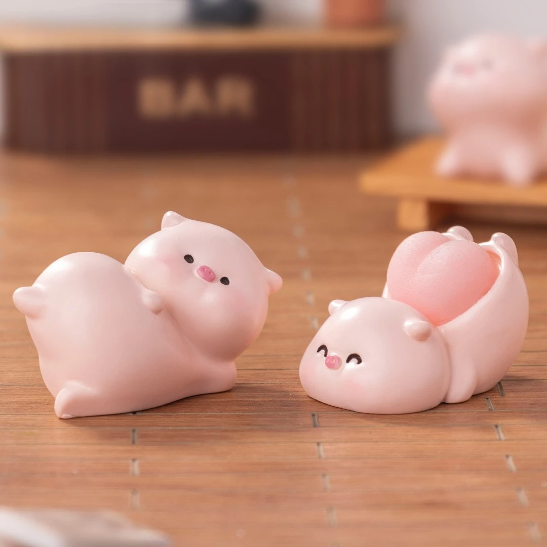 Cute Figurines with soft elastic buttocks Cartoon Pig Animal Doll Toy Model Statue Figurine Ornament Miniatures