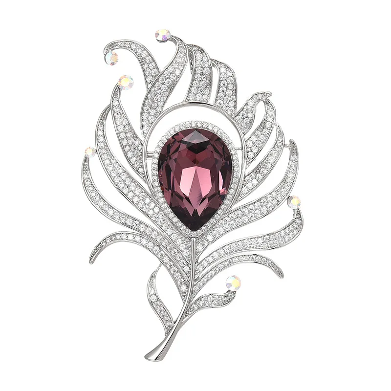 Luxury European Style Temperament Retro Classic Elegant Cubic Zirconia Feather Brooches for Women Men Party Accessories Corsage