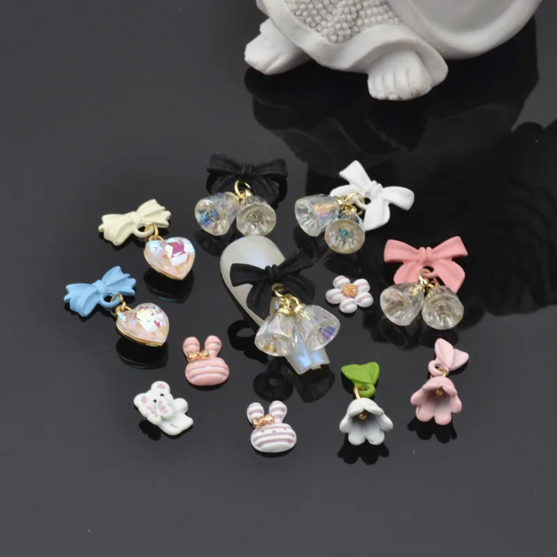 

5pcs Japanese Alloy Bow Nail Decorations Christmas Crystal Bell Pendant Nail Art Charms Press on Nails Fairy Manicure Accessory