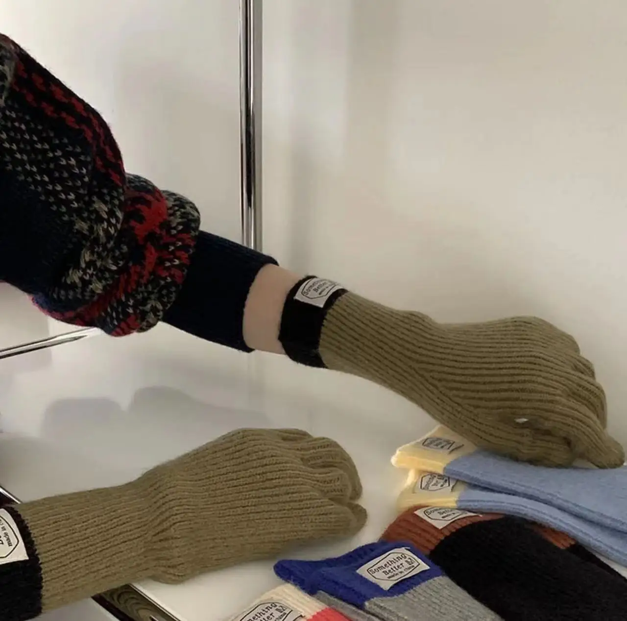 Green and black color block/mittens