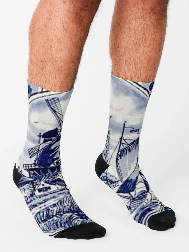 DUTCH BLUE DELFT: Vintage Windmill Print Socks Thermal Socks For Men