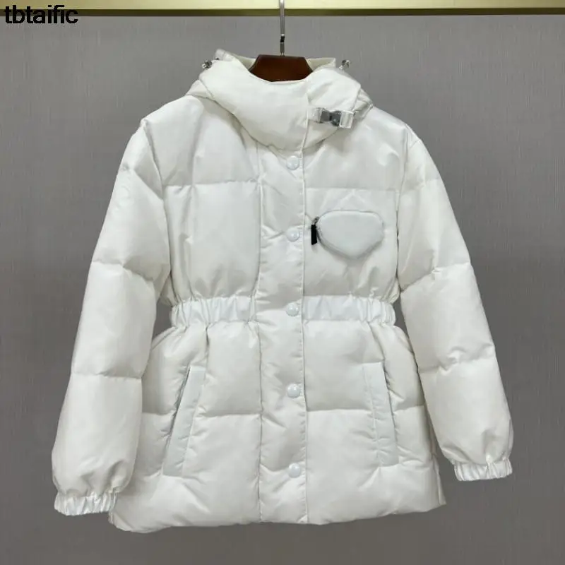 Рисунок 4 - Зимние Женские приталенные пуховики