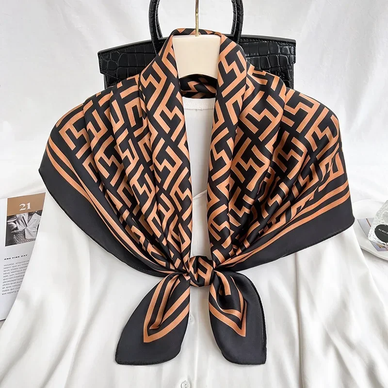 Рисунок 5 - Роскошный брендовый женский хиджаб