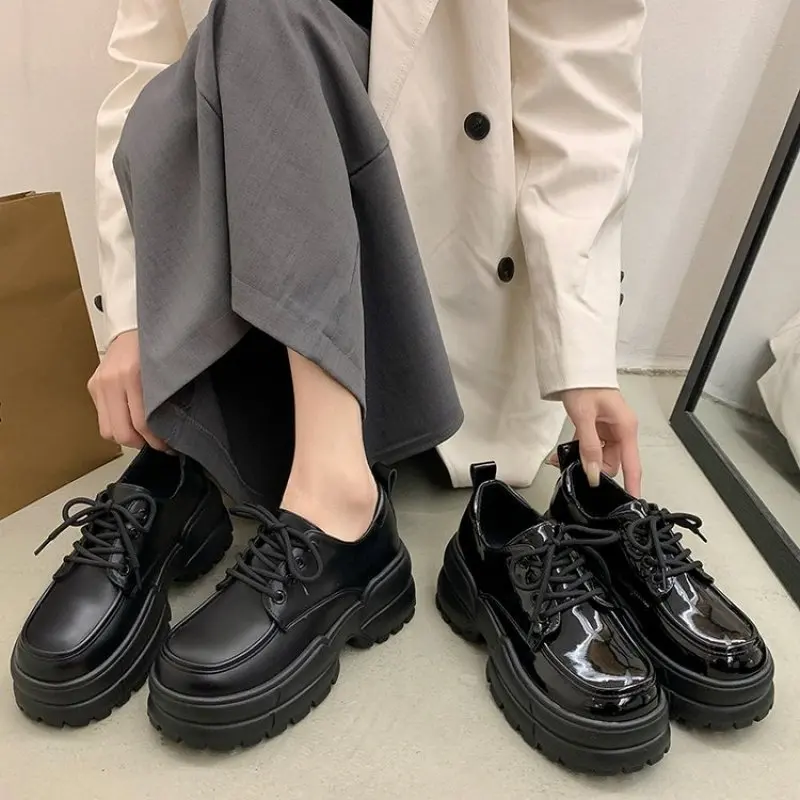 Ladies Fashion All-match Leather Shoe Summer Spring Classic Black Thick-soled Casual Women Shoe Retro College Style Shoe England