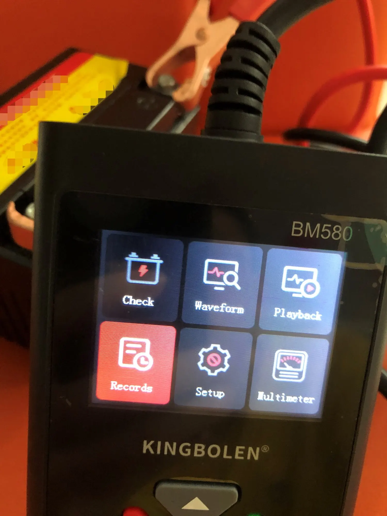 Отзыв о товаре Автомобильный тестер батареи KINGBOLEN BM580 12V 6V CCA Circut тестер Cranking зарядка инструменты BM550 Автомобильный анализатор батареи от пользователя A***r