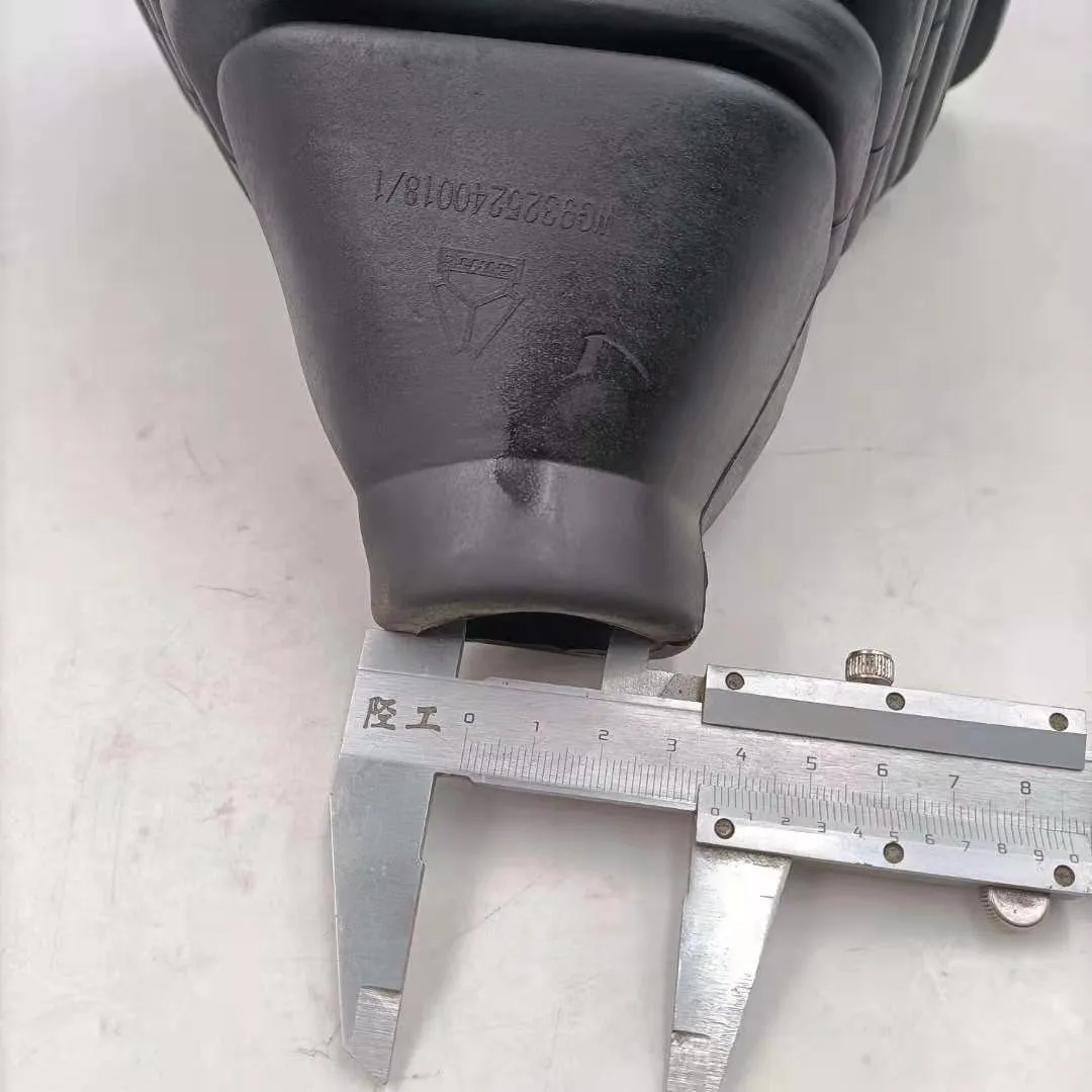 For CNHTC SINOTRUK Dust Cover AZ9325240018 970024007 Hoka H7 Car Thickened Gear Lever Dustproof Cover Rubber Sleeve Truck Parts truck spare parts