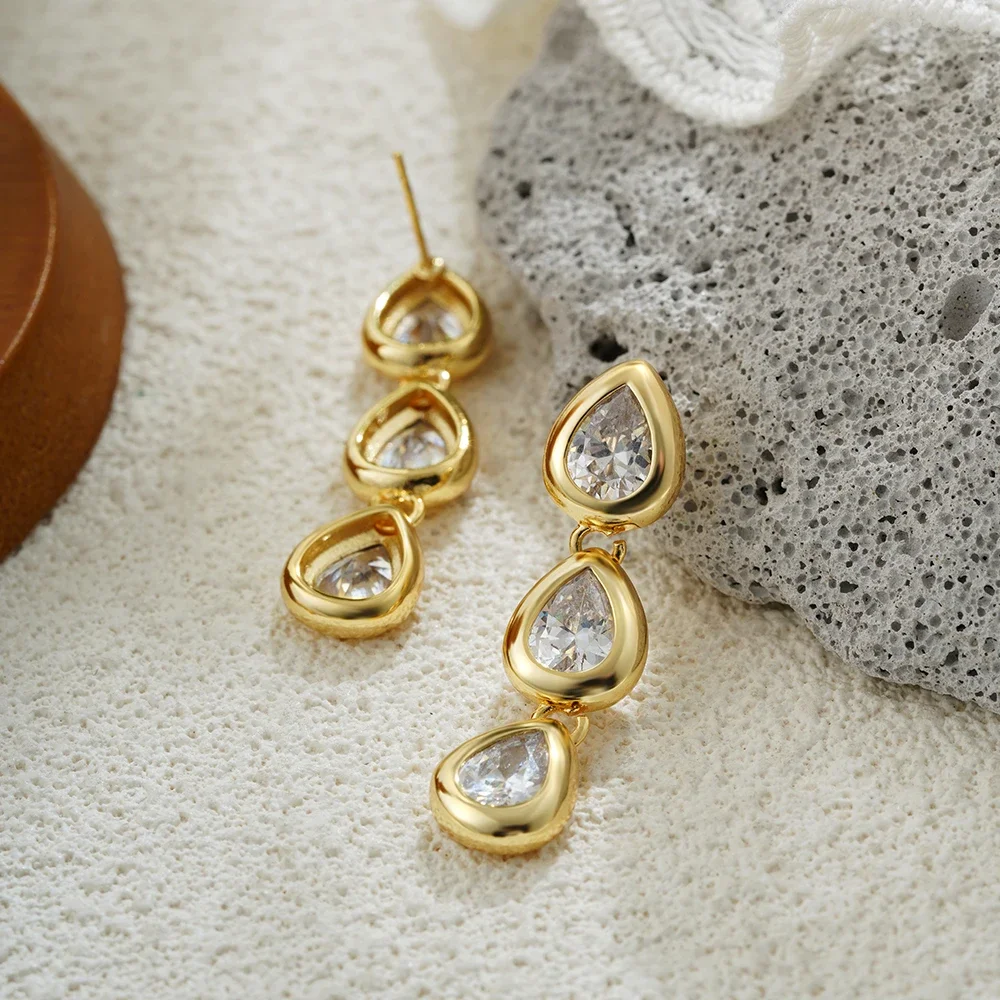 Stainless Steel Waterdrop Shape Crystal Dangle Earrings for Women Glossy Metal PVD Gold Plated Droplet Stud Trend Ear Jewelry