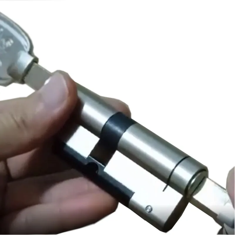 

AlaRui C06F9DC Double Clutch High Security European Door Lock Cylinder Eu Float Cam 10-30 Degrees 8 Keys Pin-In-Pin Slide Blade