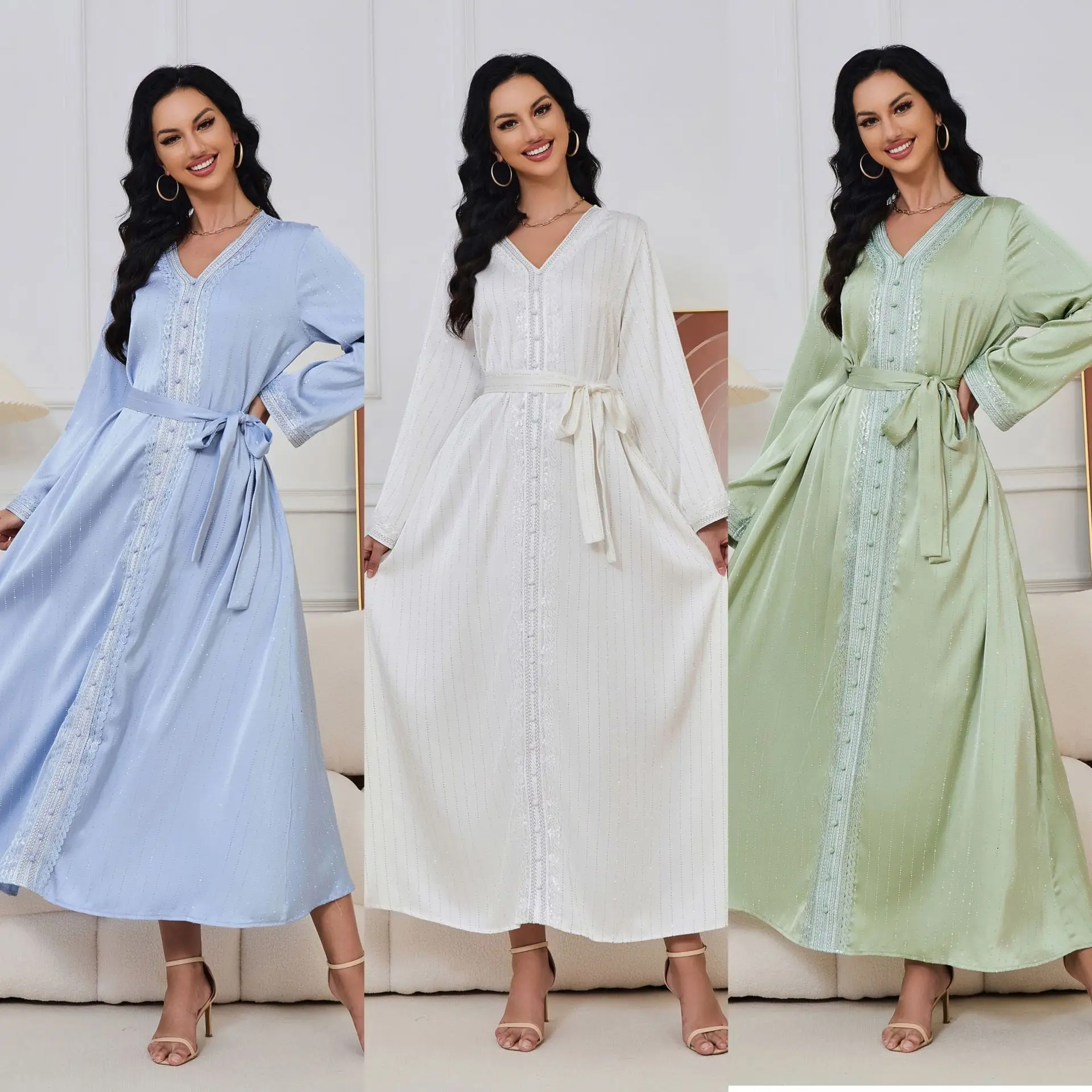 

2024 Women's Arabic Clothing Hot Diamond New V-neck Robe Style Dress