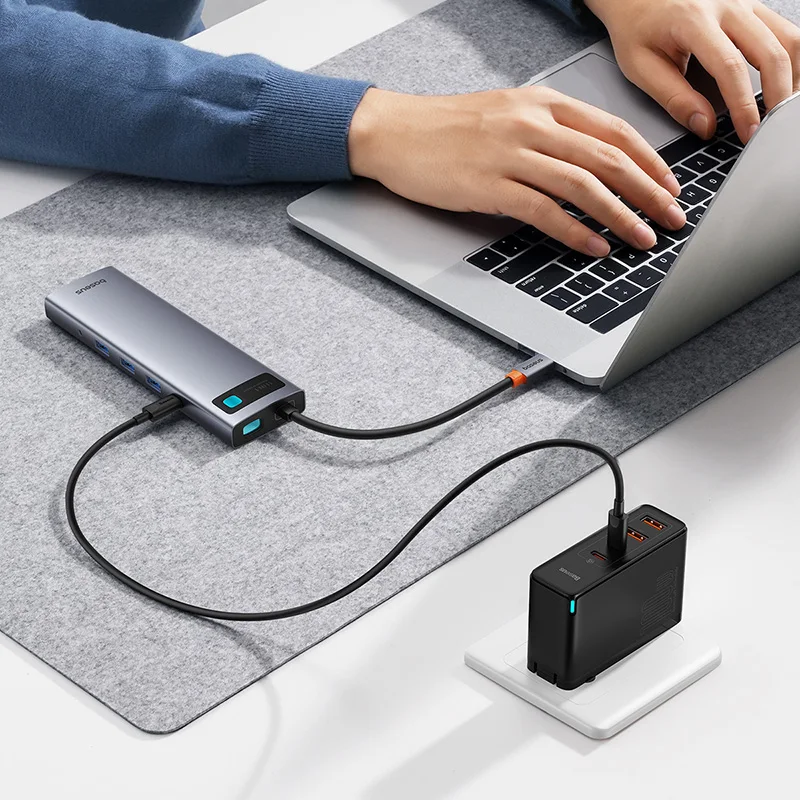 Metal Gleam Series 11-in-1 Type-C Docking Station USB Adapter with USB2.0 USB3.0*3 PD100W USB-C HDMI-compatible SD/TF Card 4