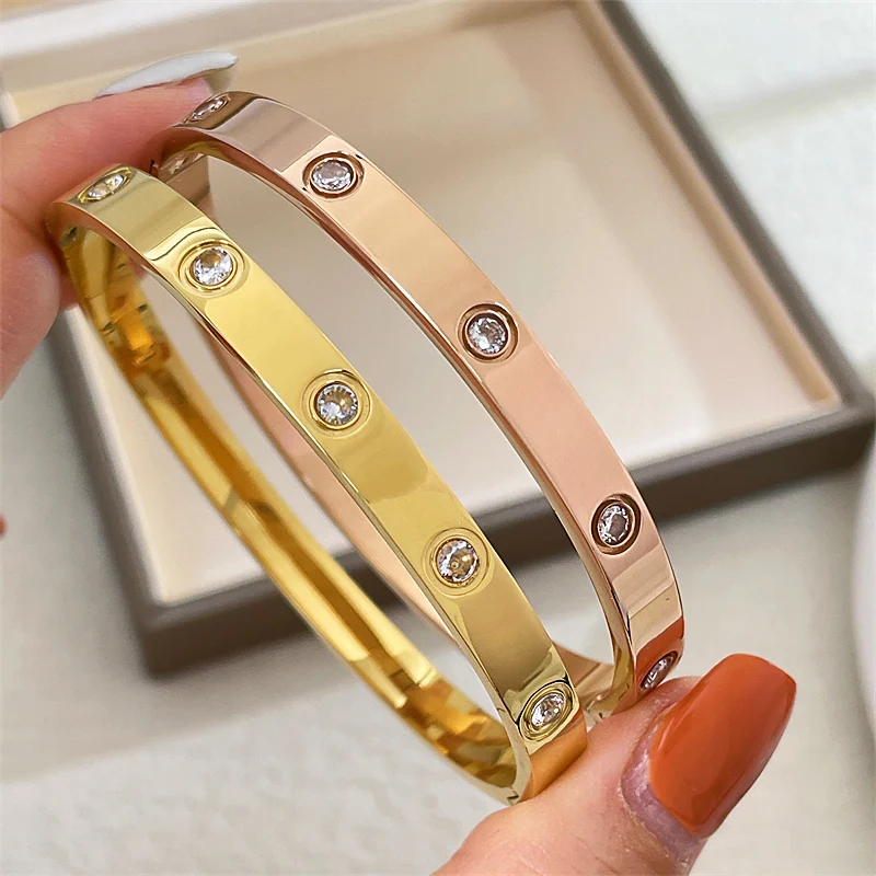 Bracelets for Women - Luxury Gold, Silver Bangles & Cuffs