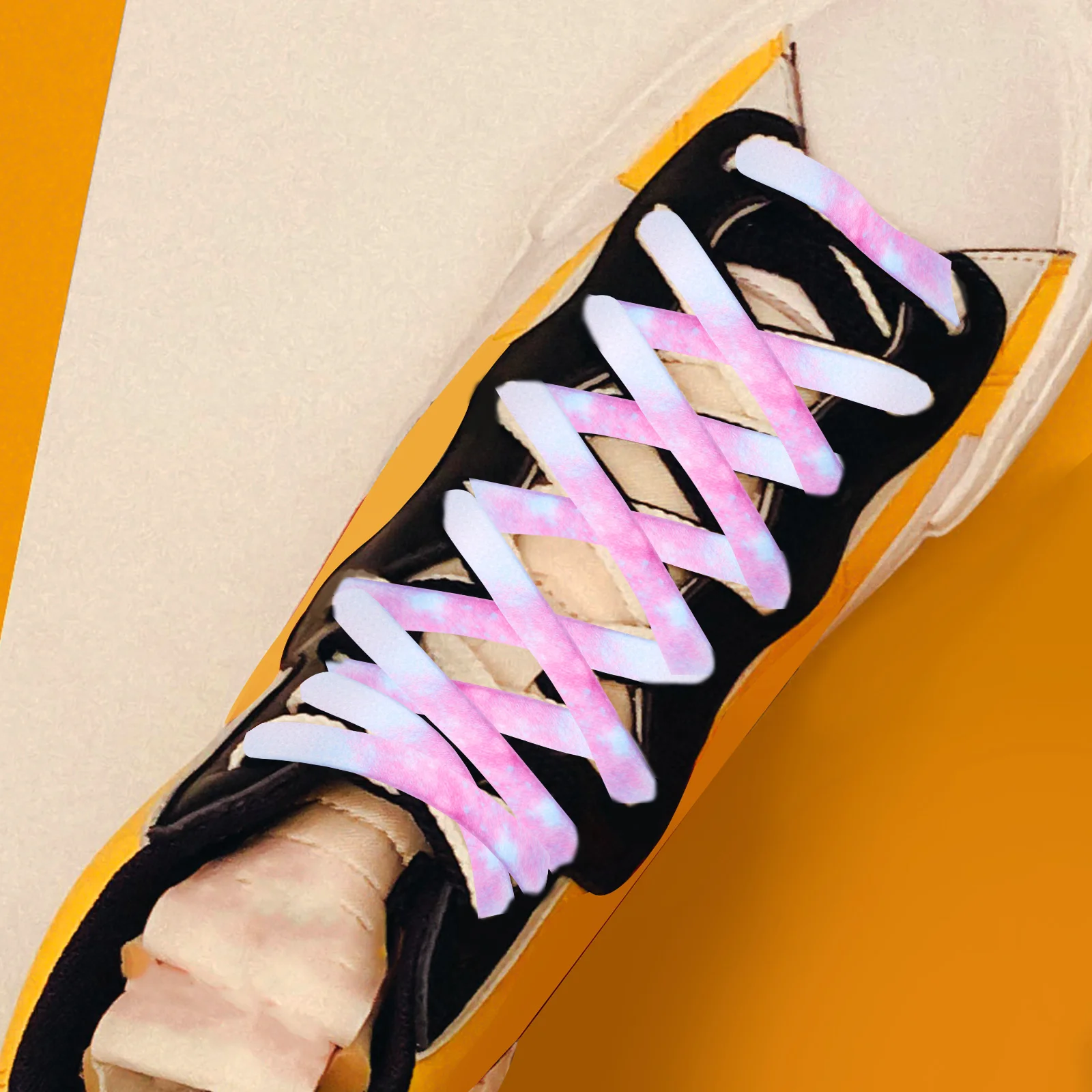 Рисунок 2 - 2 пары, разноцветные ремешки для