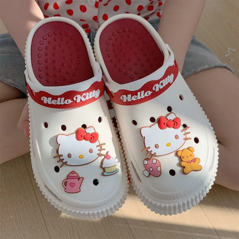 

Hello kitty Kuromi My melody girls cute clogs anime creative new summer home wear non-slip thick-soled sandals and slippers