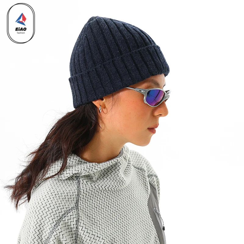 2025 New Casual Hat Autumn Winter Hip Hop Soft Knitted Warm Windproof Sports Cap Womens Outdoor Solid Color Hunting Fishing Caps