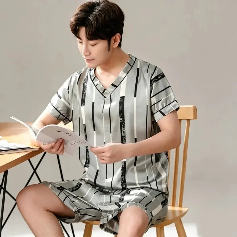 플러스 사이즈 남성 파자마 세트 여름 신상 패션 프린트 남성 잠옷 V넥 반팔 반..