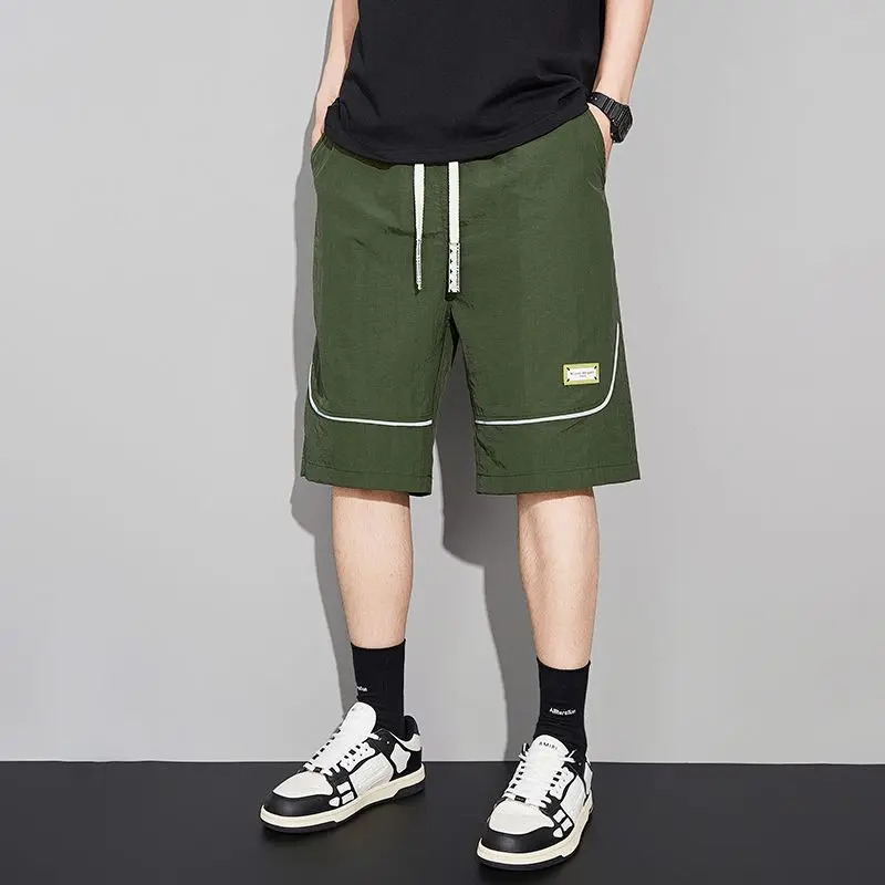Men's casual handsome shorts, summer breathable five-point pants, ice silk loose pants, sports